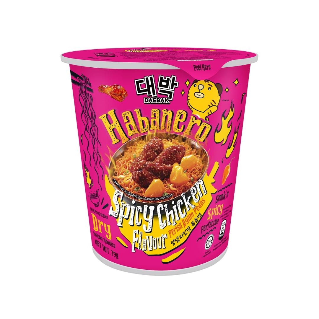 Daebak Dry Instant Noodle Cup (Habanero Spicy Chicken Flavour)