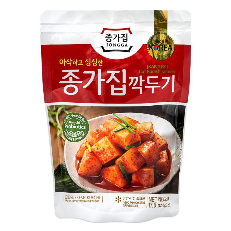 Jongga Kaktugi Cut Radish Kimchi 종가집 깍두기